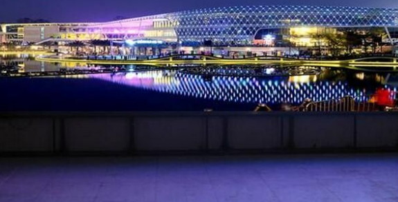 小間距全彩led顯示屏的評測要求？